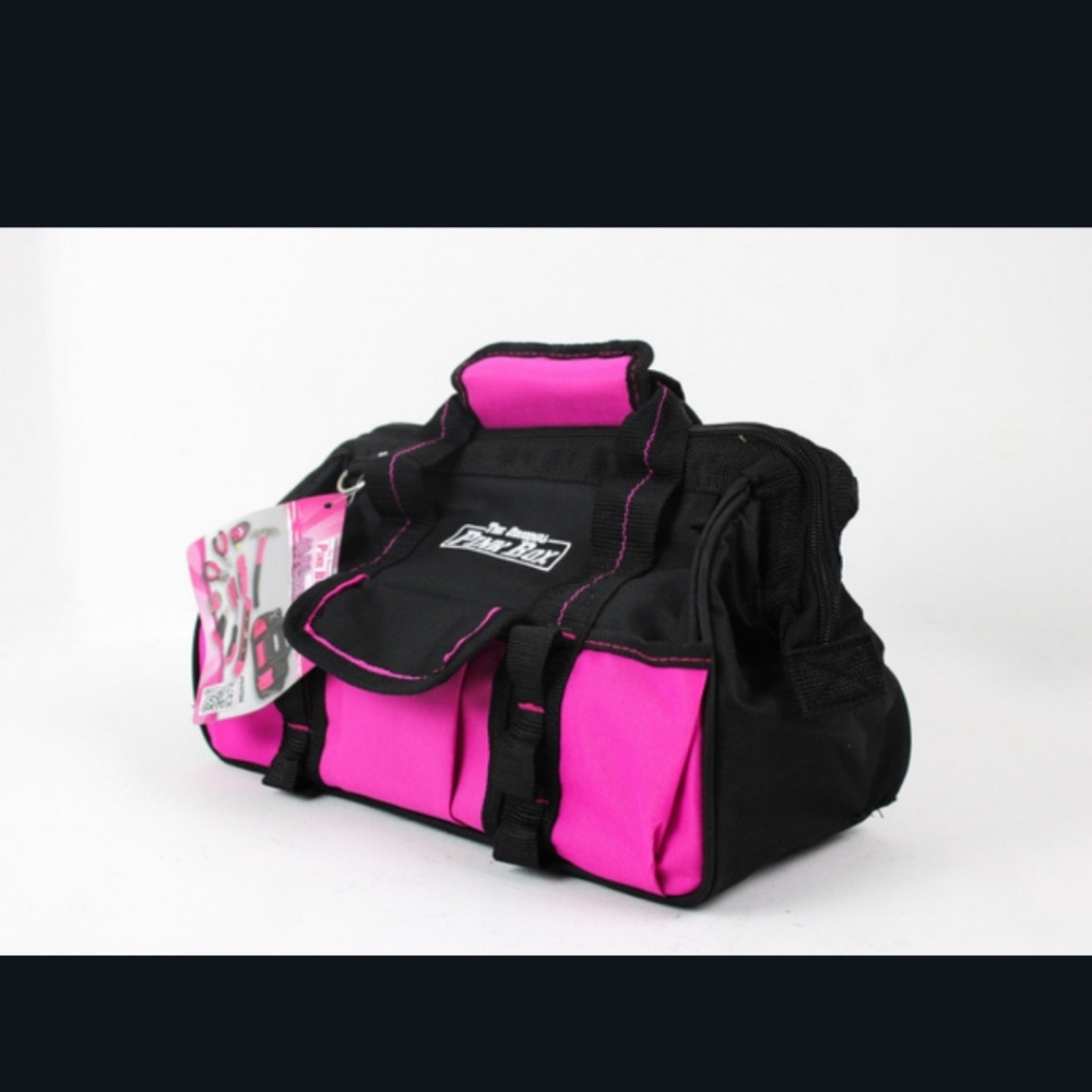 Pink tool set - Picture 2 of 3